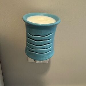 Scentsy Aqua Ceramic Wax Warmer